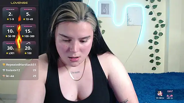 Nika_1_'s cam snapshot