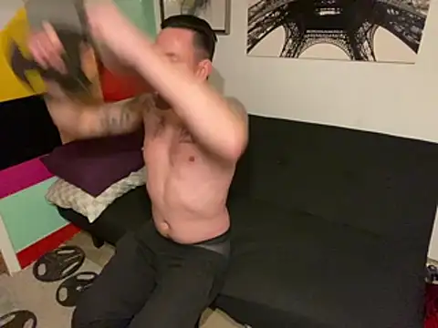 Gman143187 live sex cam