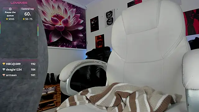 lycoris_19's cam snapshot