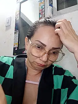 Amanda39 live sex cam