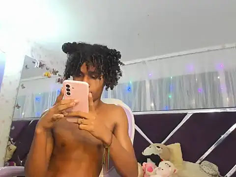 Santy_bigcock_01 live sex cam