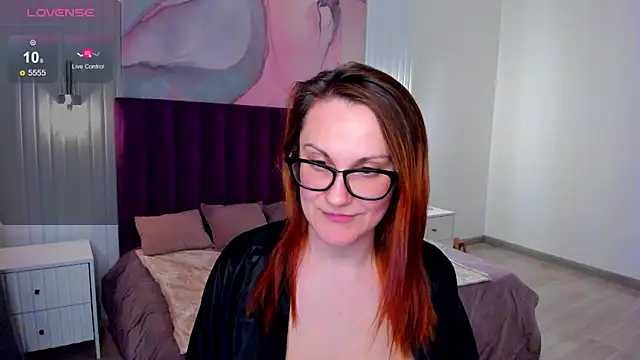 LisaAmoree live sex cam