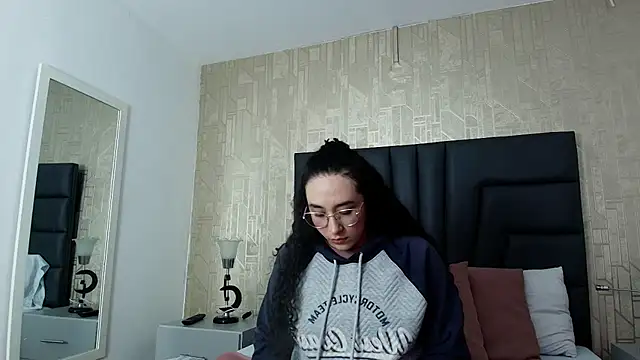 alehia_cute live sex cam