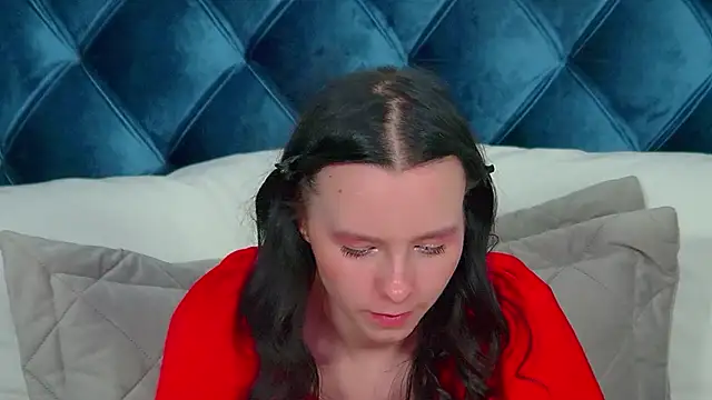 ArinaKubrick live sex cam