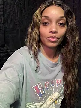 Rakiyahcharms live sex cam