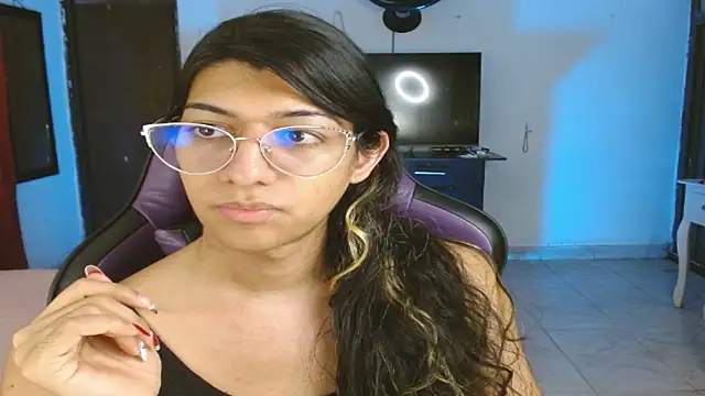 engielphoenis14 live sex cam