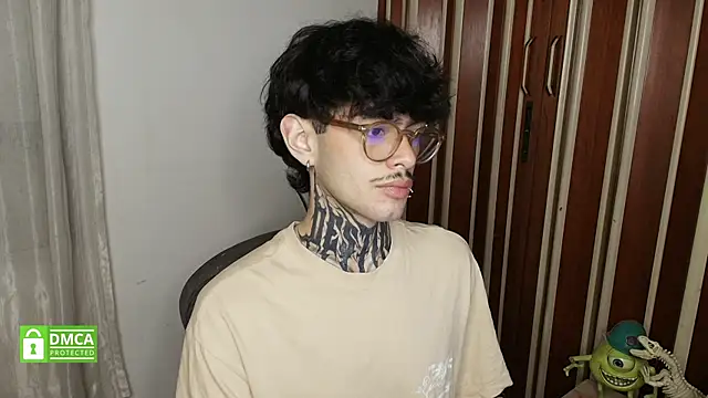 Bastiel_ live sex cam