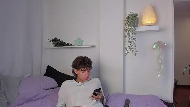 santy-kitty live sex cam