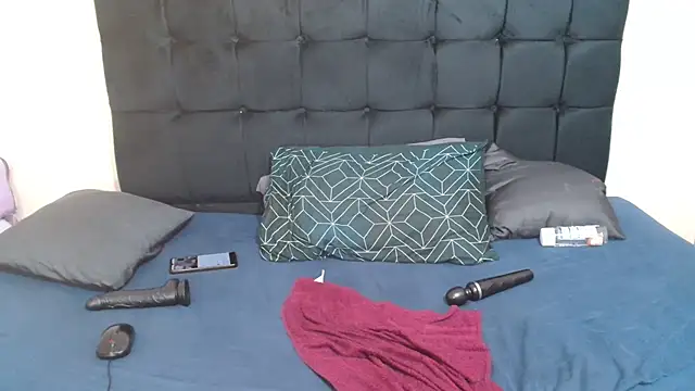 CaramelBootty's cam snapshot