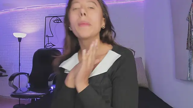 lena_banks live sex cam