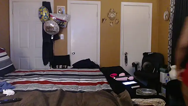 DivatheSnakecharmer's cam snapshot