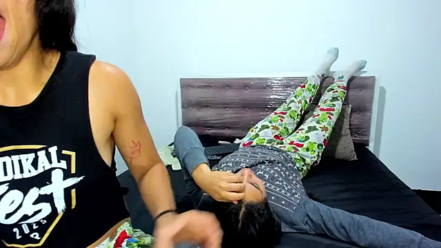 AshleyandCleo live sex cam