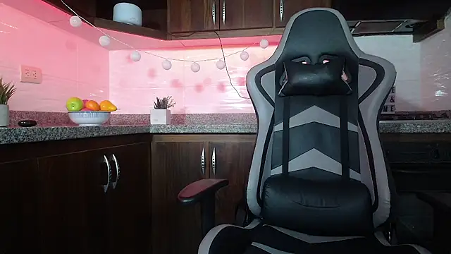 eren_jeager live sex cam