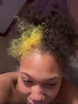 Tamiii420 live sex cam