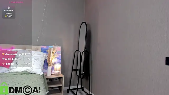 Malika_Raspberry live sex cam