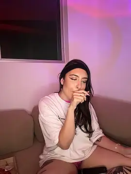 alesziarose_'s cam snapshot