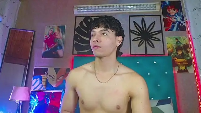 LiamAndrewzz live sex cam