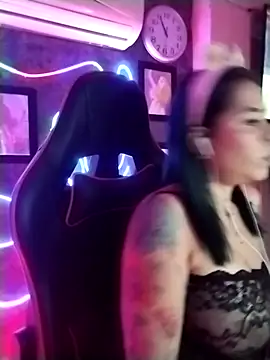 Shantal241's cam snapshot