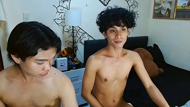 WildestTwink live sex cam