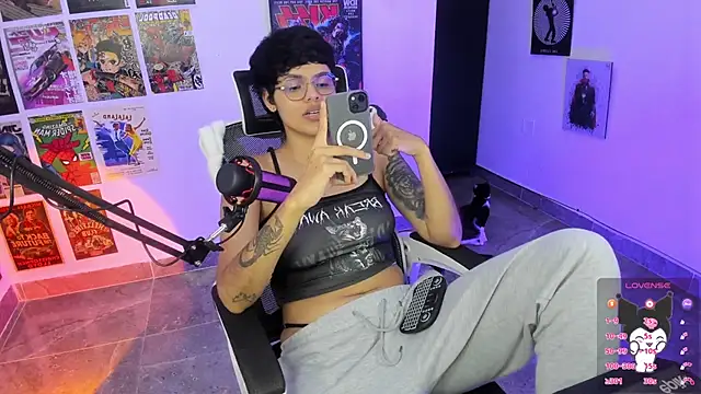 gooddess_isis live sex cam