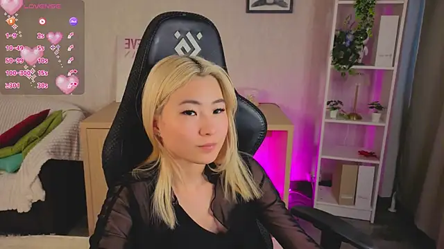 Aisi_18 live sex cam