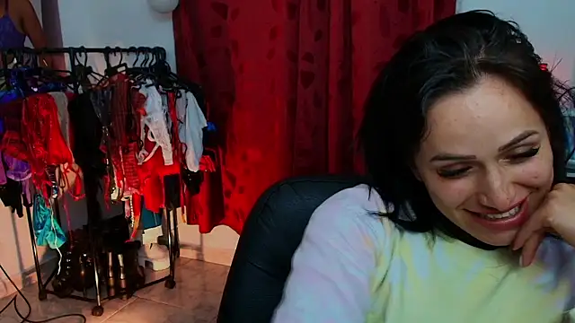 TinnaDawsom's cam snapshot