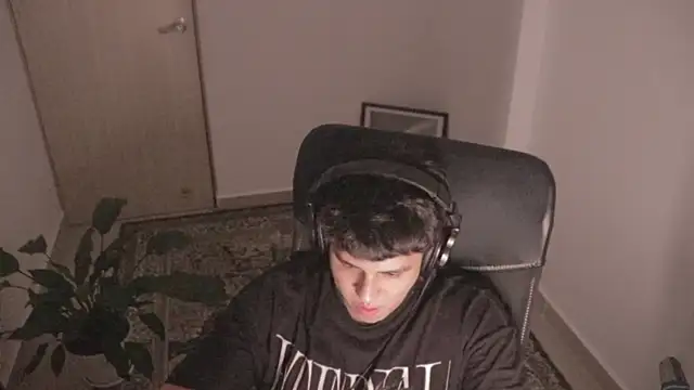 Tony_Hoffa live sex cam