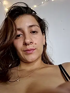 aytanna_torrez's cam snapshot