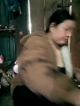 sary-hot2x's cam snapshot