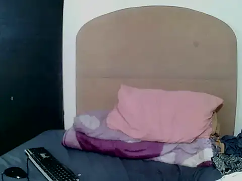 FreakyMamasita's cam snapshot