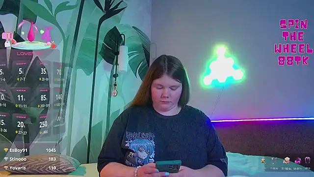 RubyValen live sex cam