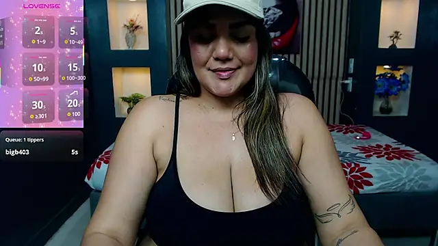 ruby_jimenez19's cam snapshot