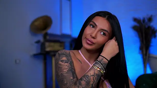 AishaaDevoe live sex cam