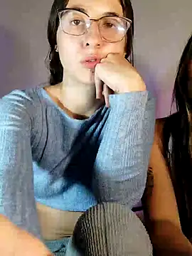 marcelinegrenger_'s cam snapshot