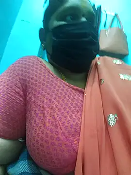 Villageanuty's cam snapshot