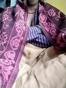 Cut_Kajal's cam snapshot