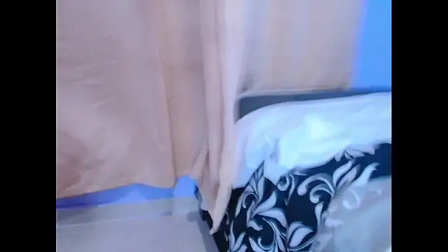 luna_andrea333's cam snapshot