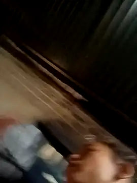 simi-lucy's cam snapshot