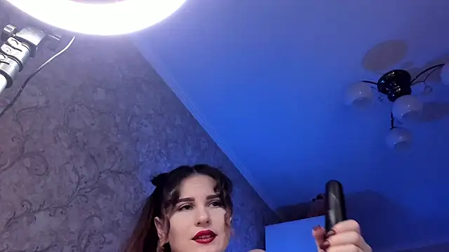 yourbabykitty's cam snapshot