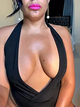 Latina-miss's cam snapshot