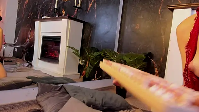 RisaKarter's cam snapshot