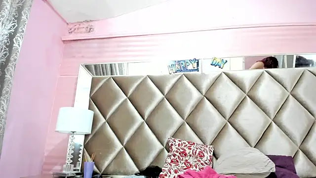 Aurora-Rossi's cam snapshot