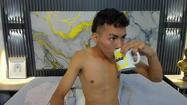 TaylerMiles's cam snapshot