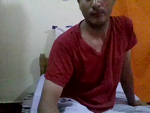 CalmDesire's cam snapshot