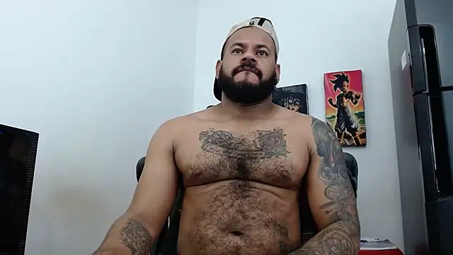 Damian64420 live sex cam