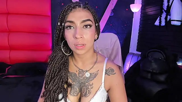 TeennNaugthy18's cam snapshot