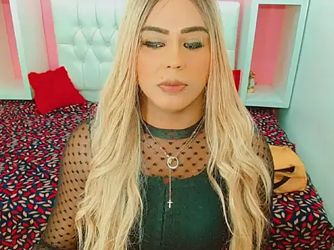 macgenta_drackk live sex cam