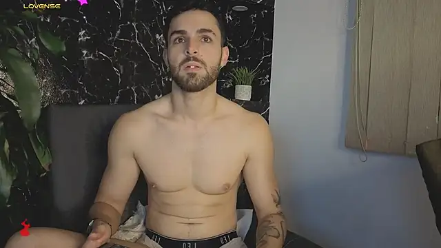 Apolo_lux1 live sex cam