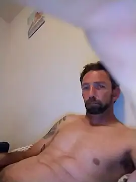 Treemandude live sex cam