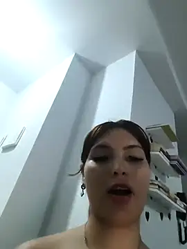 melyssaa23 live sex cam